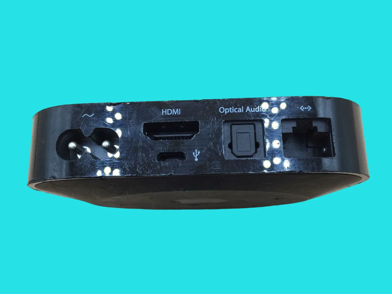 Apple TV A1469 Wi‑Fi with 64GB Storage (3rd Generation) Renewed