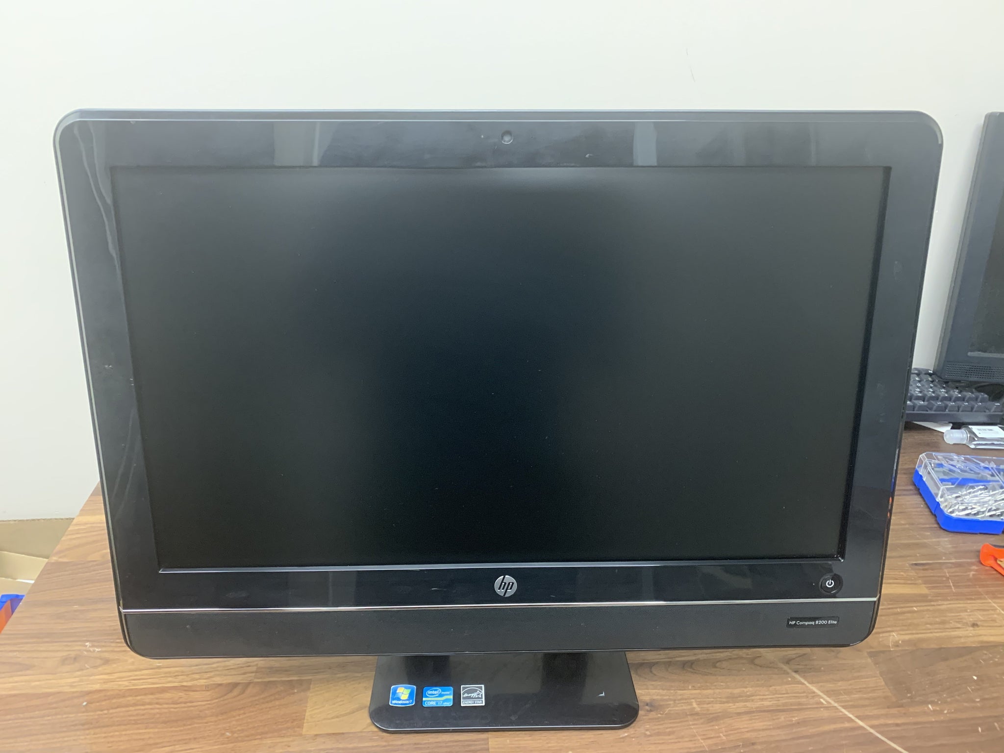 HP Elite 8200 AIO Computer Core i7 2600S-2.8Ghz 4GB 1TB HDD DVDROM Windows 10 Pro WiFi Refurbished - Atlas Computers & Electronics 