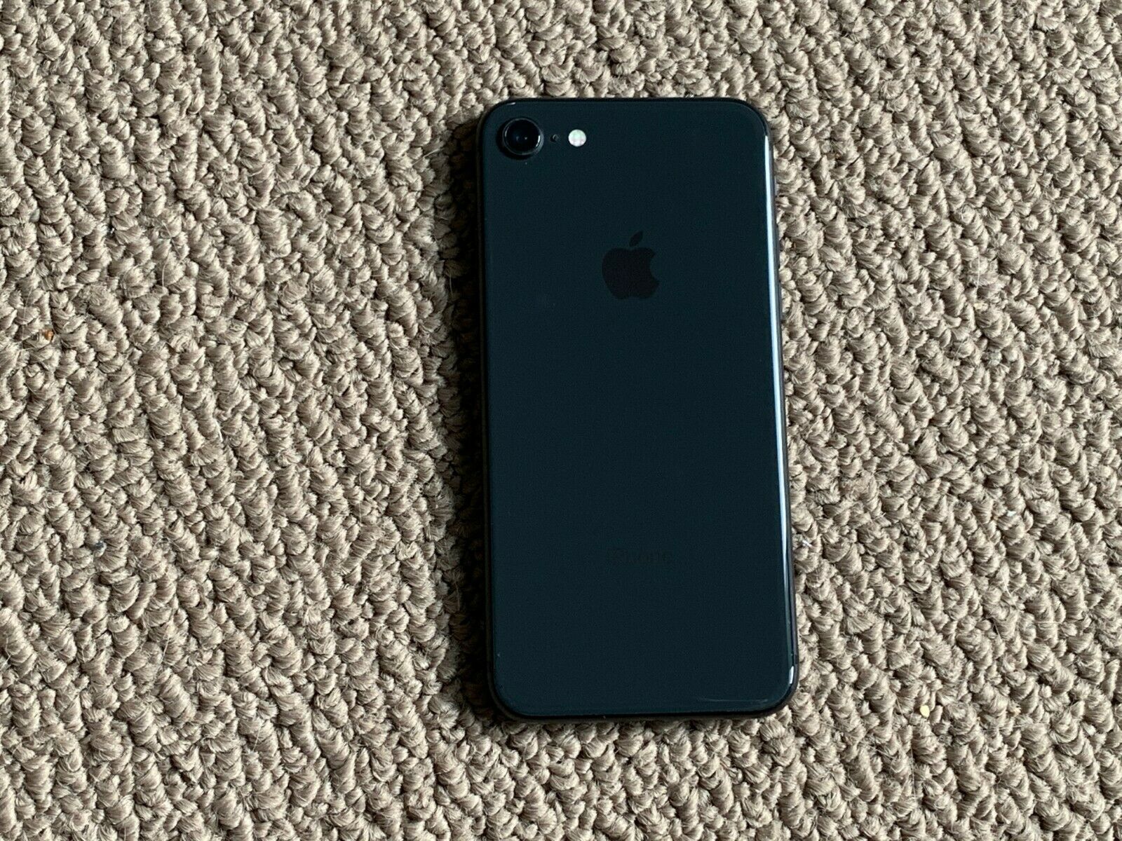 APPLE IPHONE 8 256GB UNLOCKED SMARTPHONE-BLK  Refurbished with Charger - Atlas Computers & Electronics 